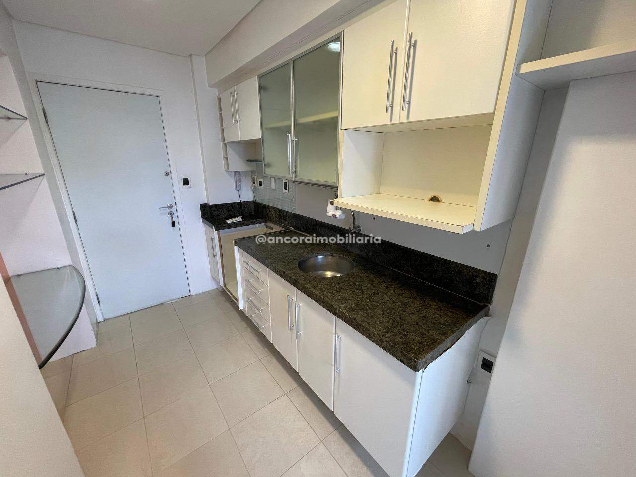 Apartamento para aluguel no Tamarineira: 