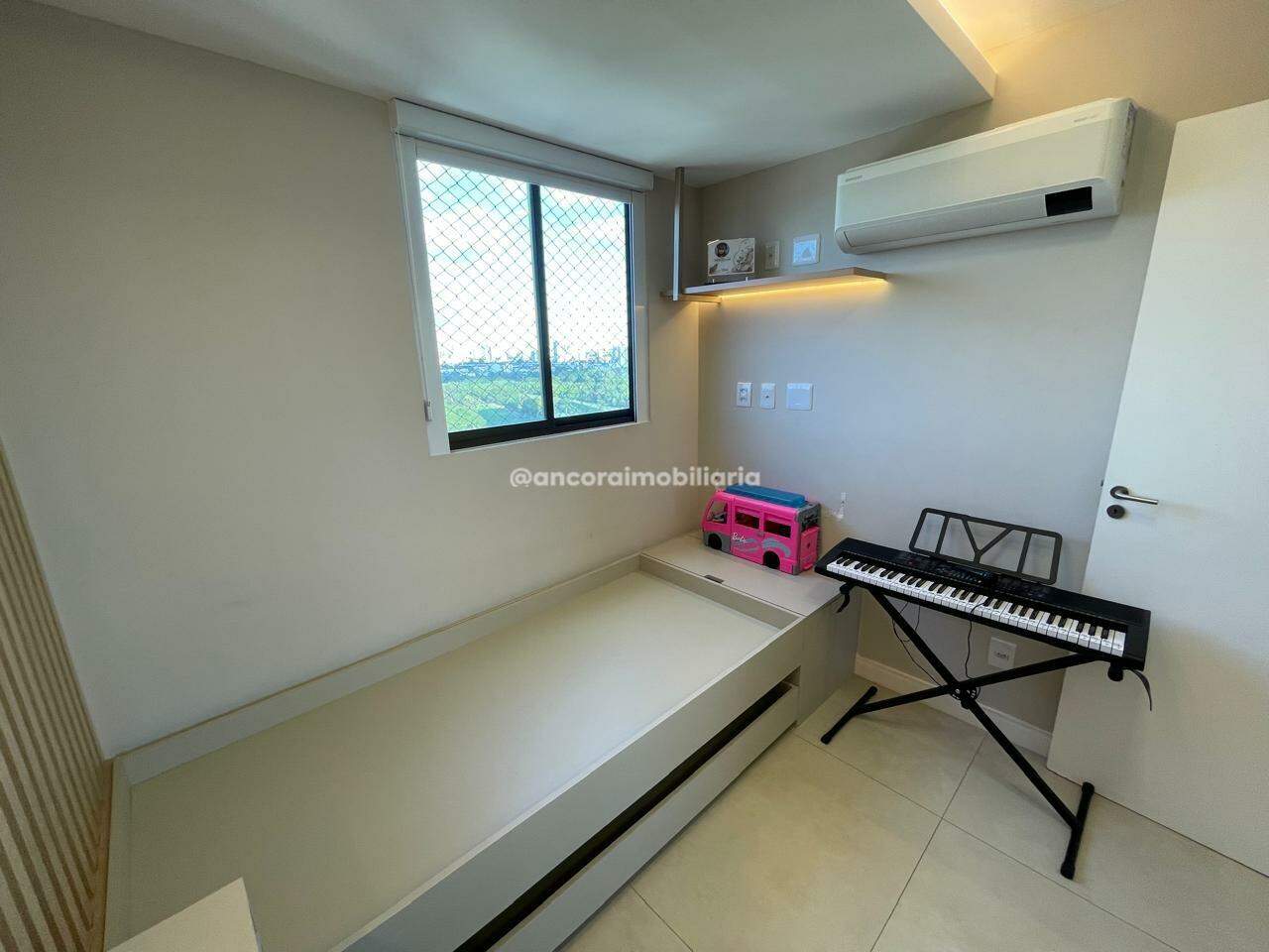 Apartamento à venda no Caxangá: 