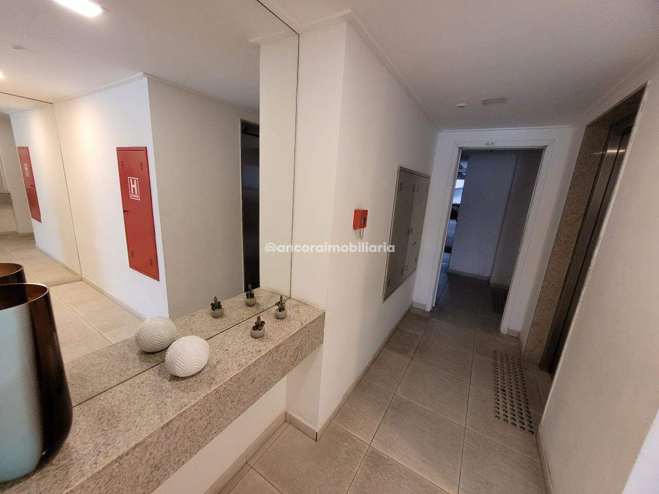 Apartamento à venda no Caxangá: 