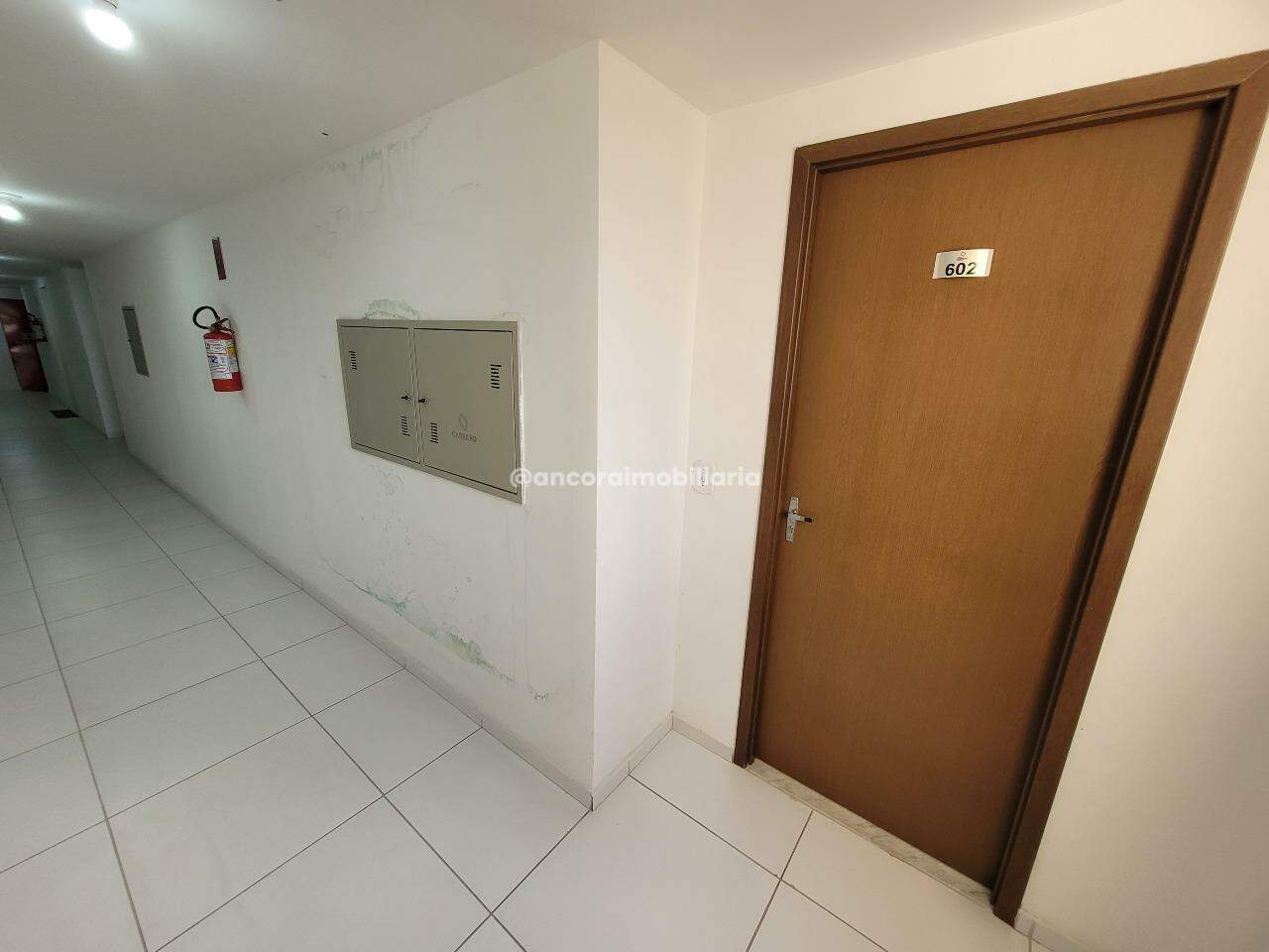 Apartamento à venda no Barro: 