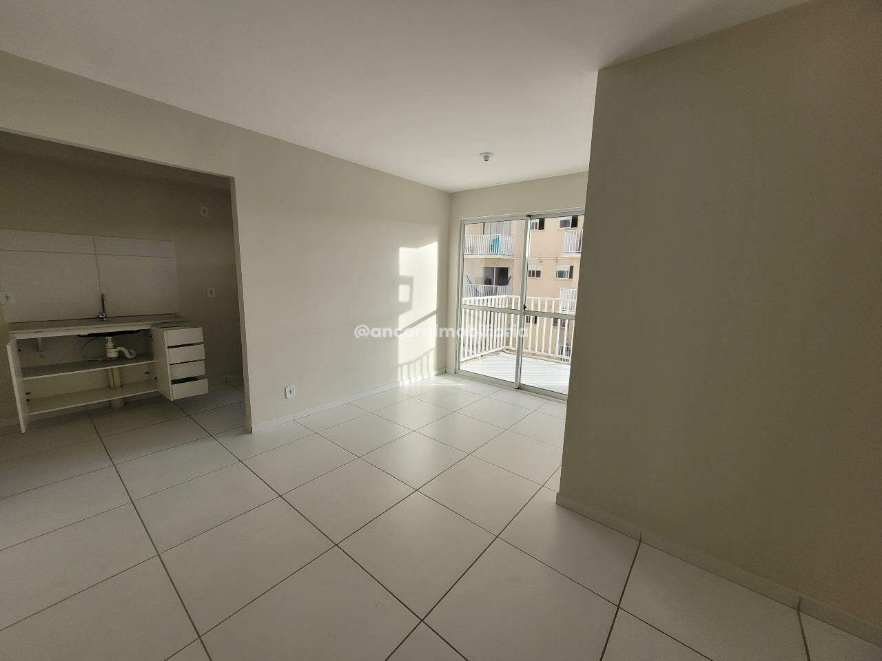 Apartamento à venda no Barro: 