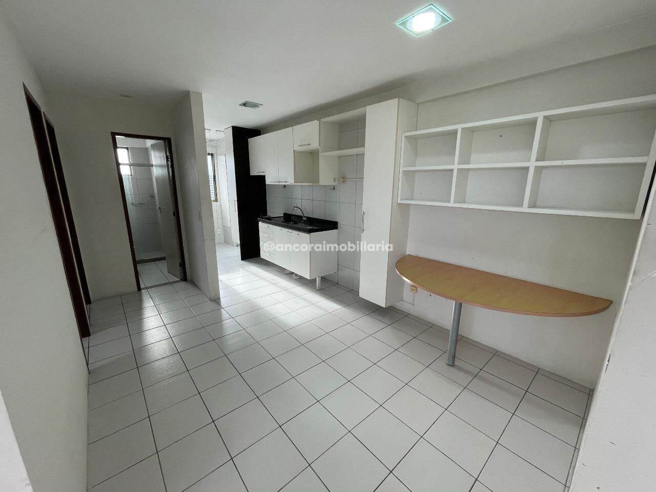 Apartamento para aluguel no Espinheiro: 