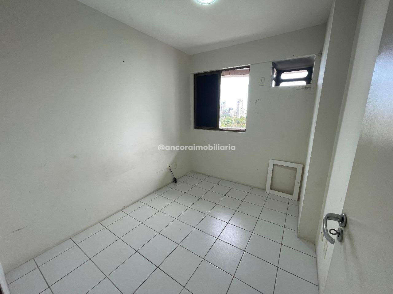 Apartamento para aluguel no Espinheiro: 