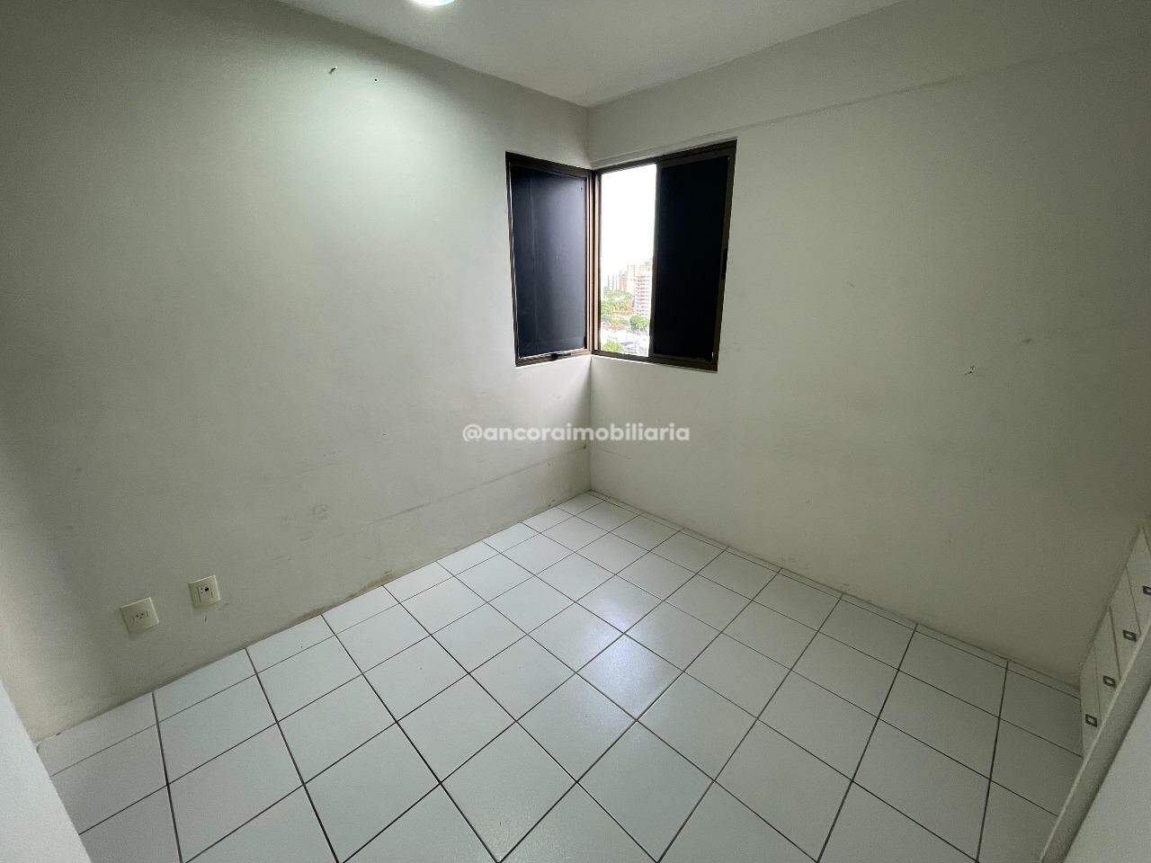 Apartamento para aluguel no Espinheiro: 