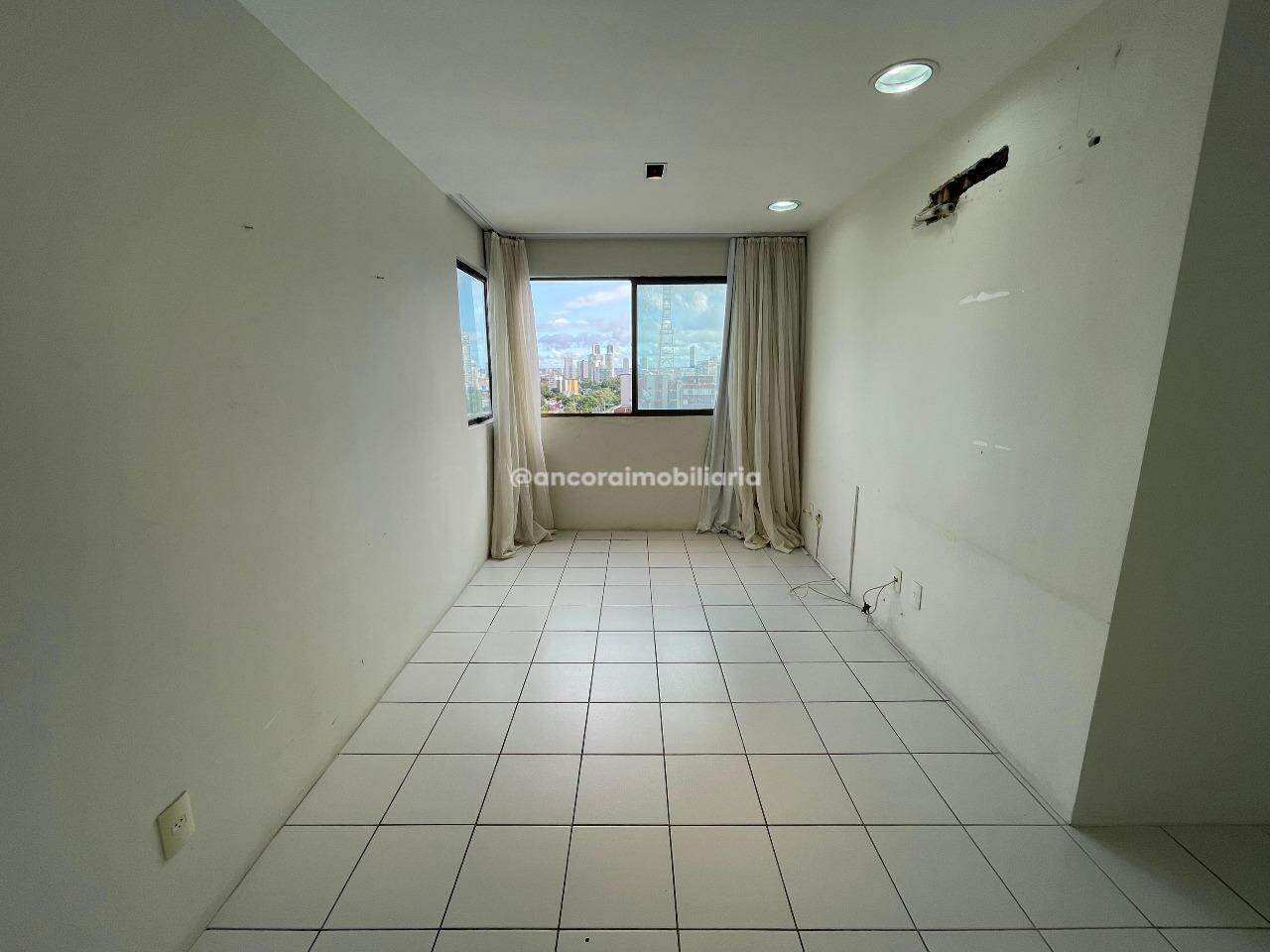 Apartamento para aluguel no Espinheiro: 