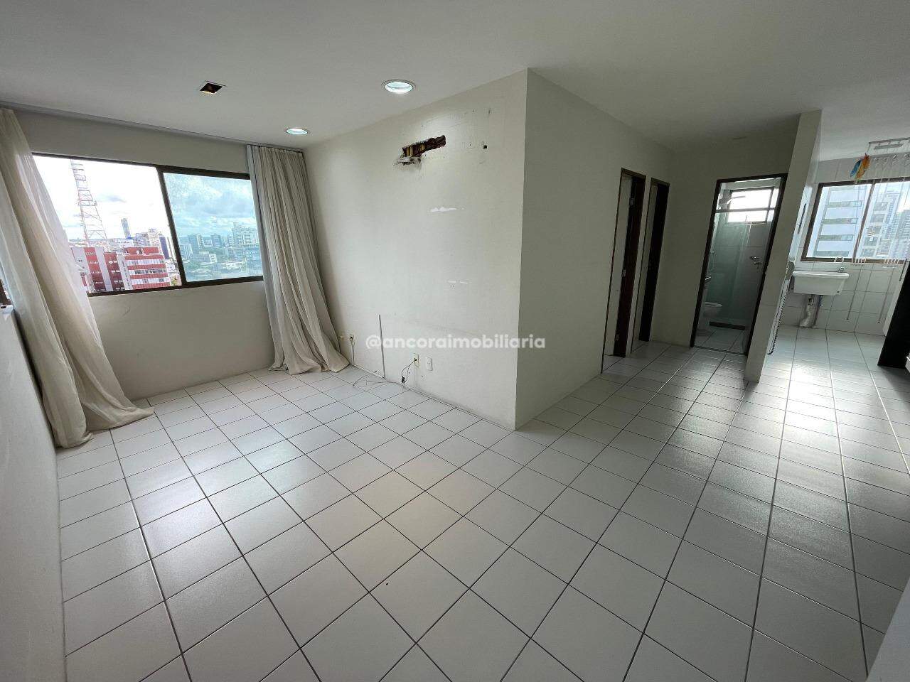 Apartamento para aluguel no Espinheiro: 