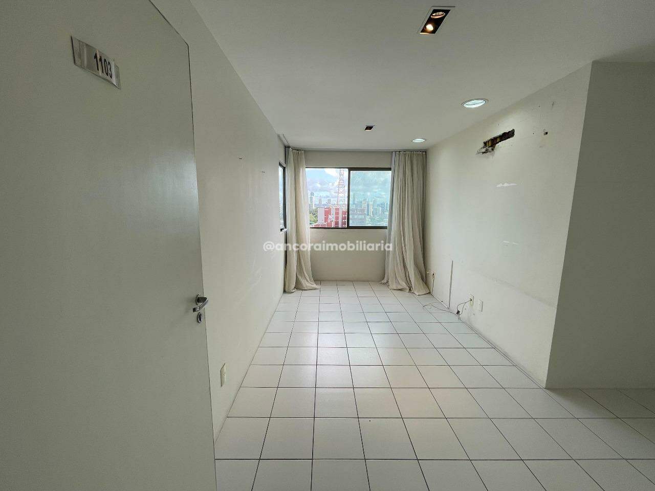 Apartamento para aluguel no Espinheiro: 