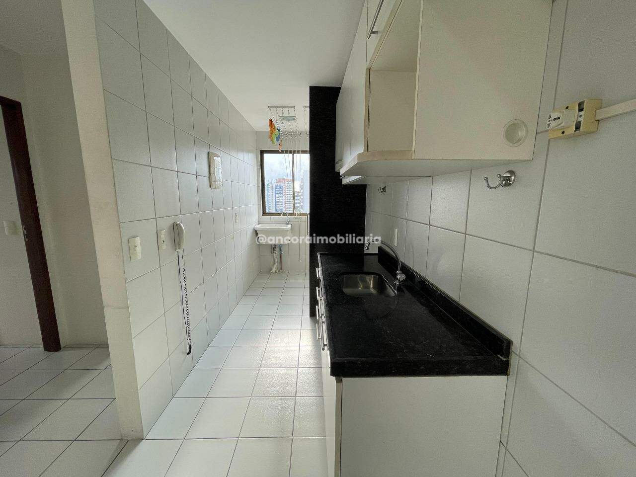 Apartamento para aluguel no Espinheiro: 