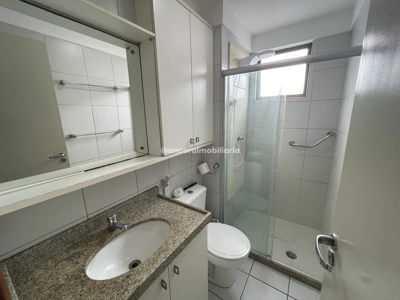 Apartamento para aluguel no Espinheiro: 