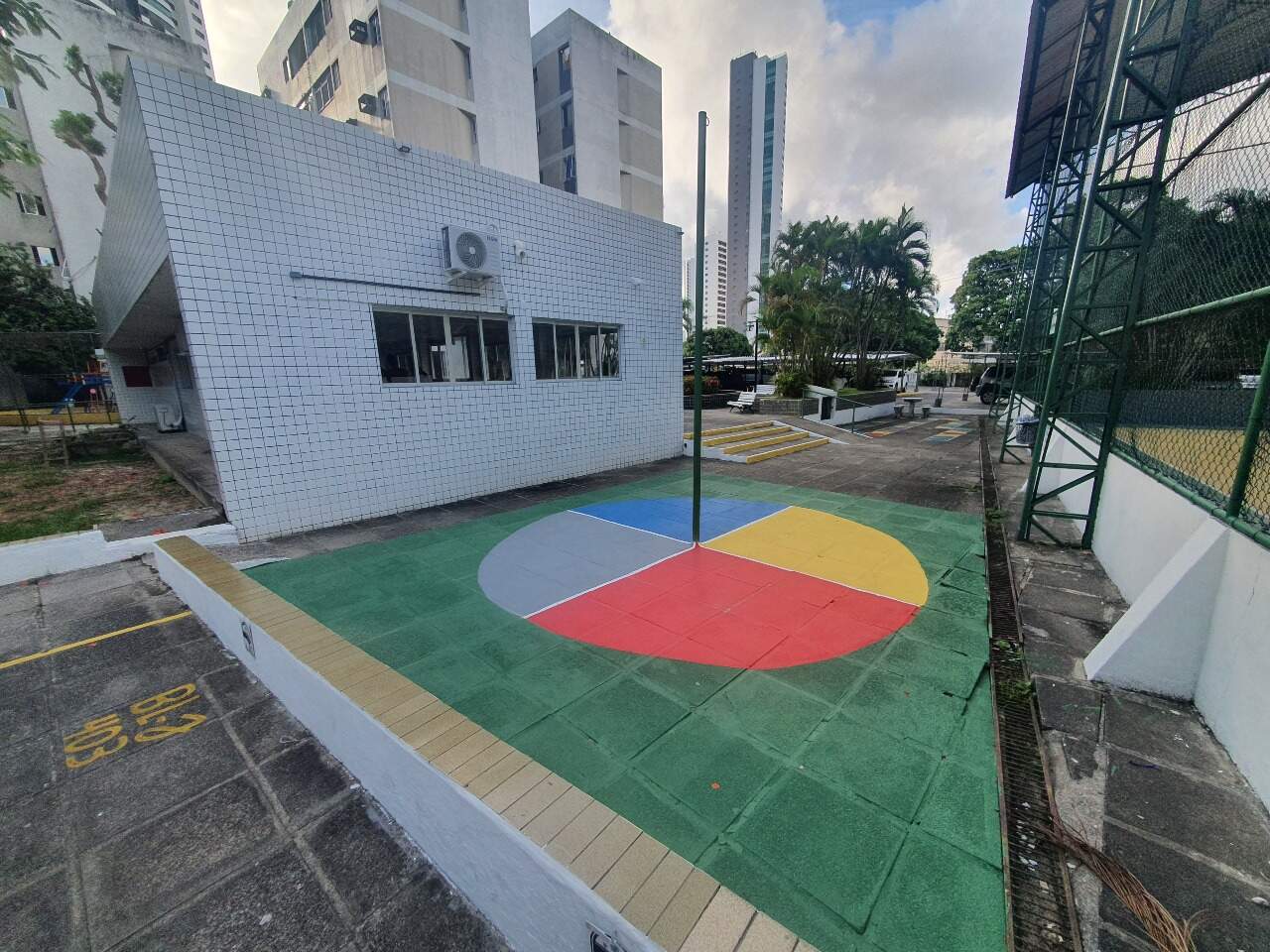 Apartamento para aluguel no Torre: