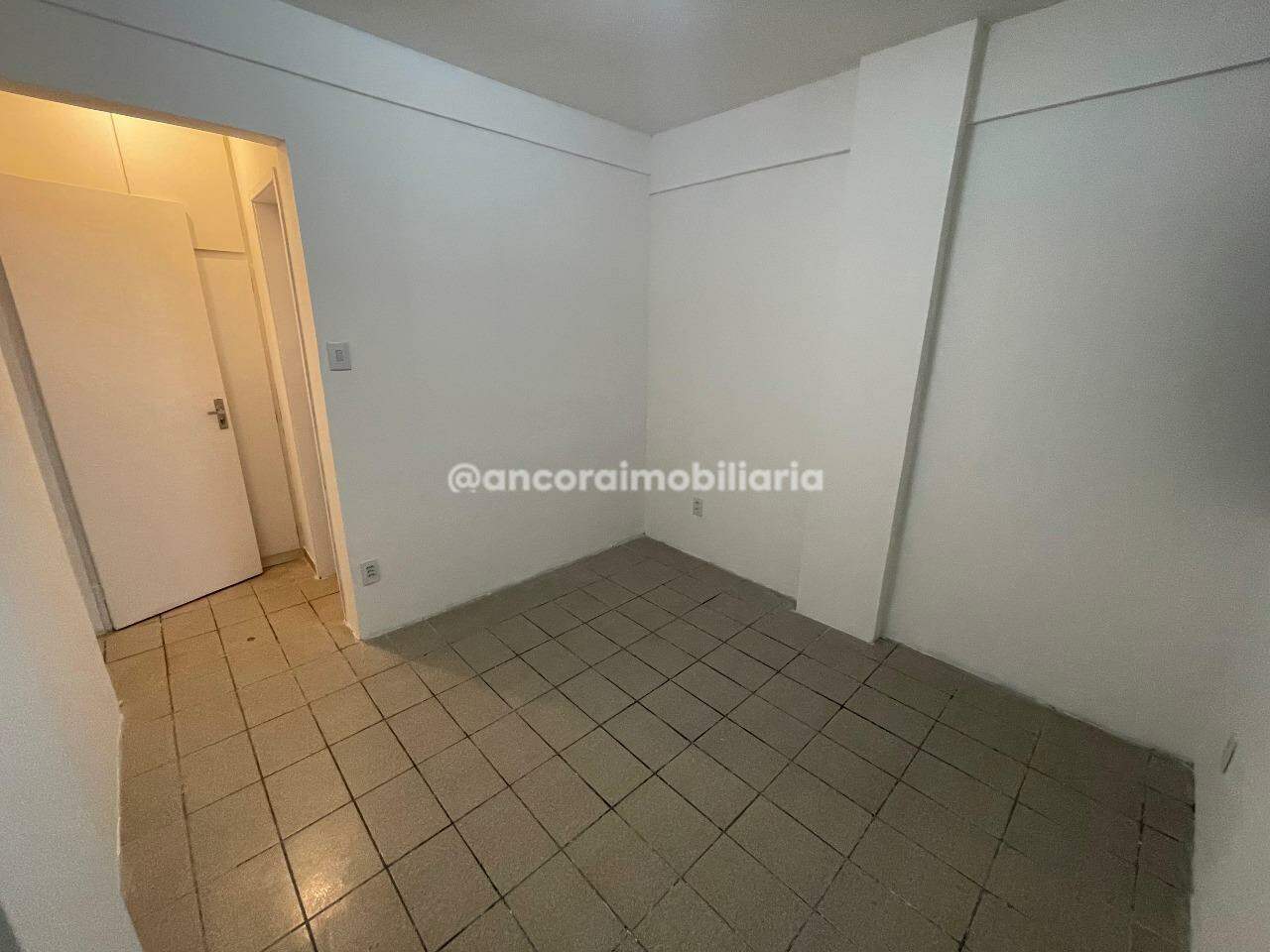Apartamento para aluguel no Torre: