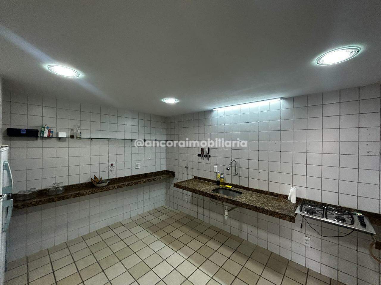 Apartamento à venda no Cordeiro: 