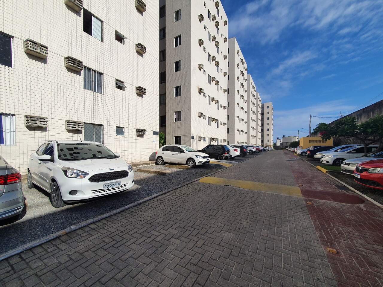 Apartamento para aluguel no Artur Lundgren I: