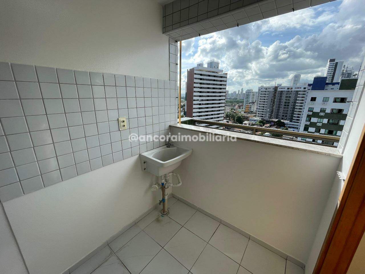 Apartamento para aluguel no Madalena: