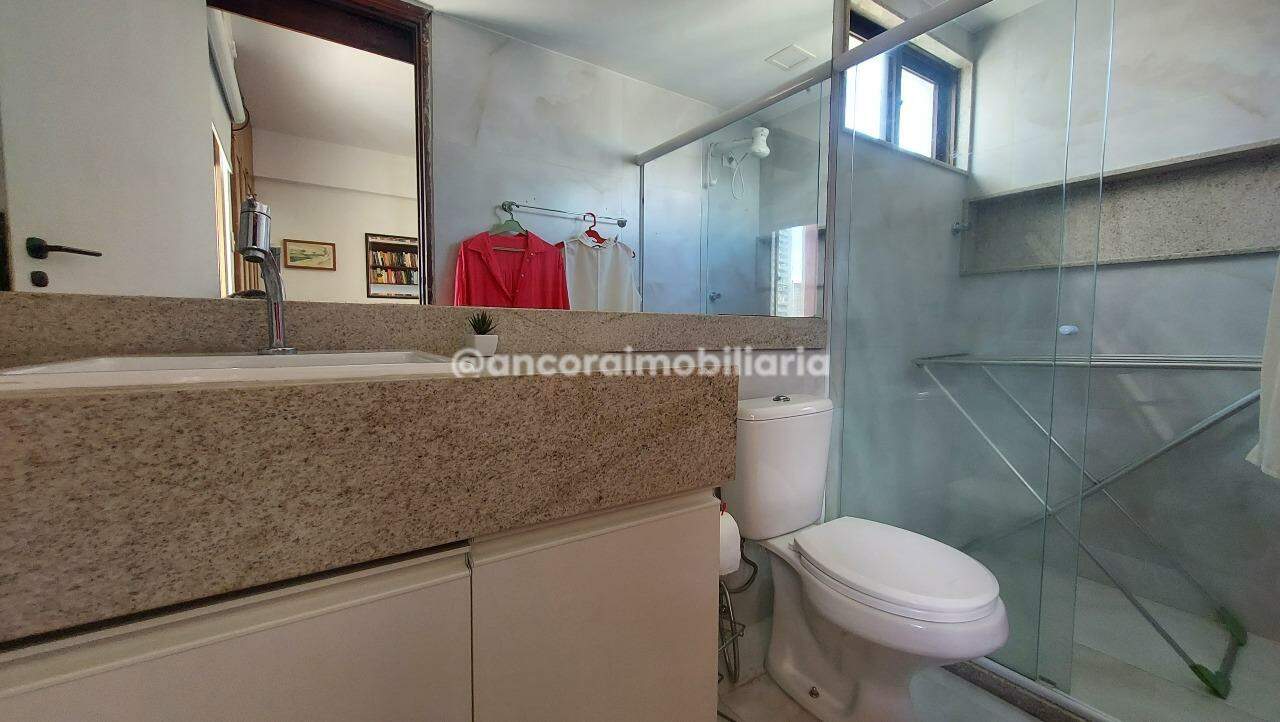 Apartamento à venda no Graças: