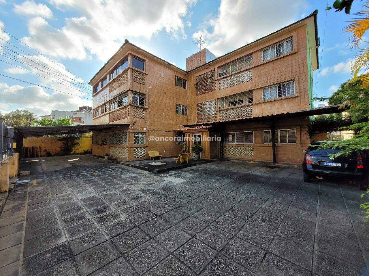 Apartamento à venda no Torreão: 