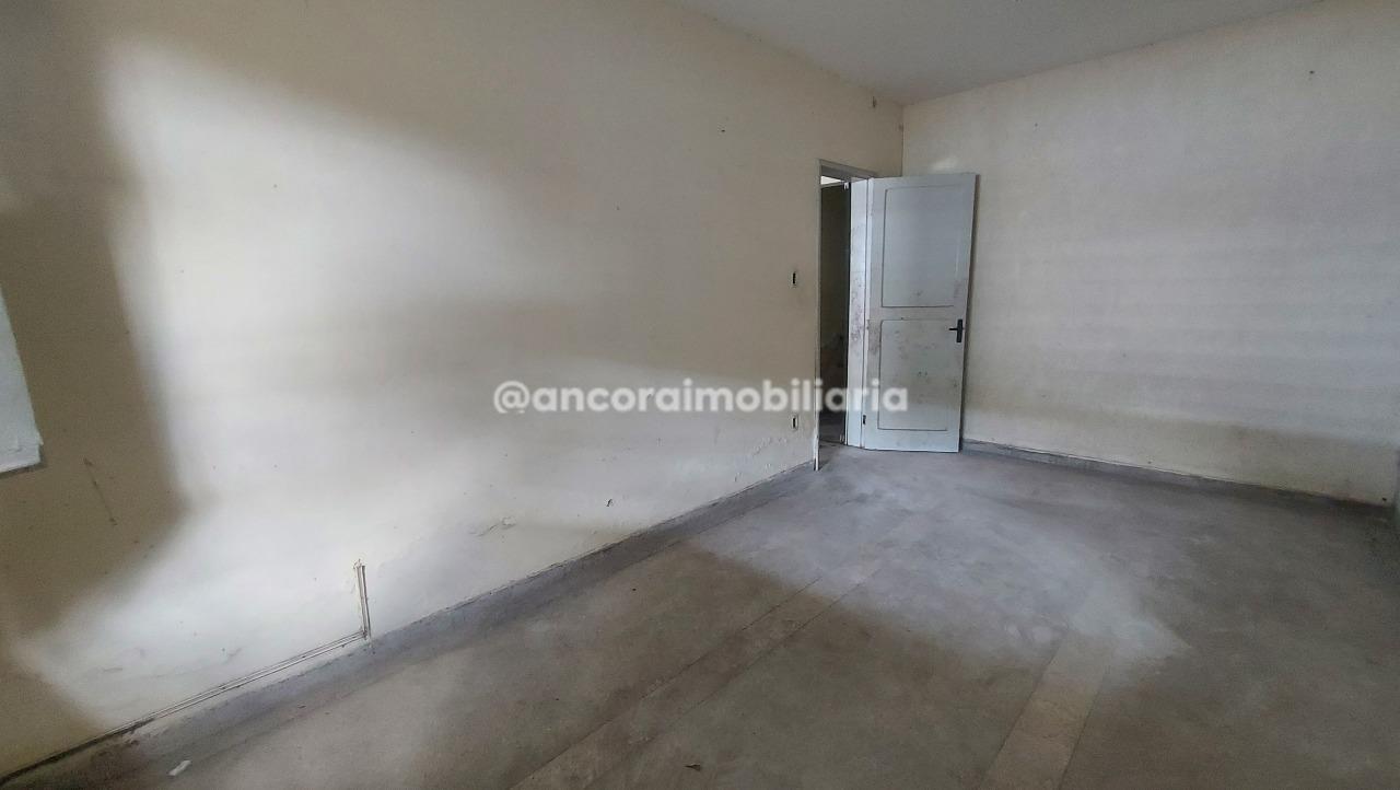 Casa à venda no Zumbi: 
