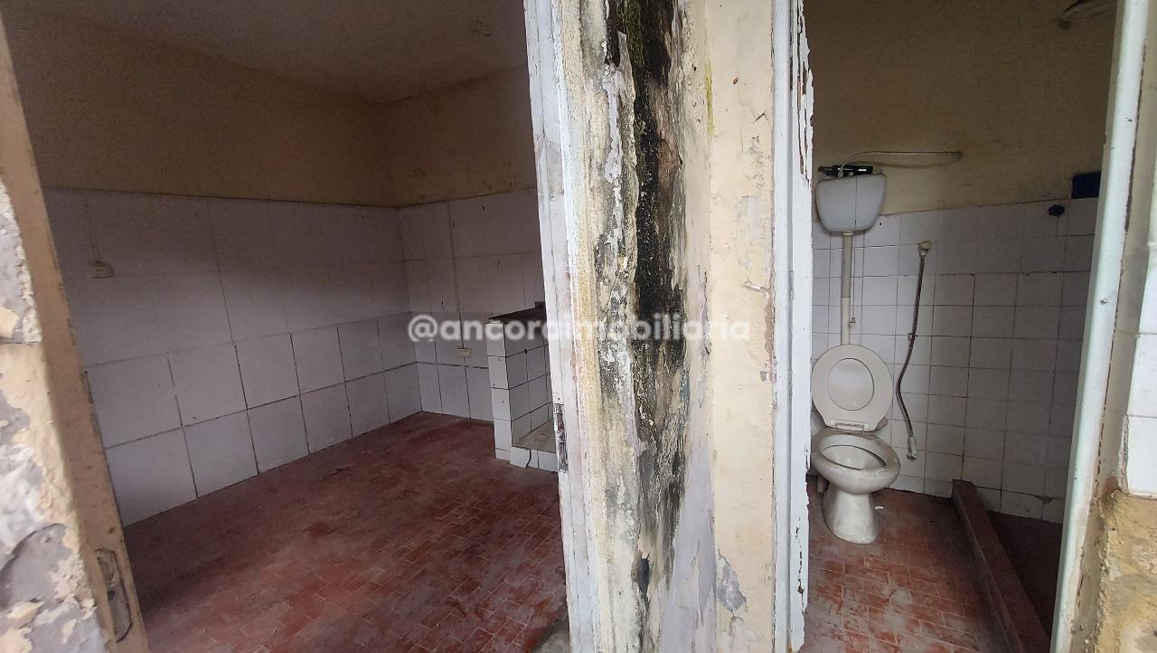 Casa à venda no Zumbi: 