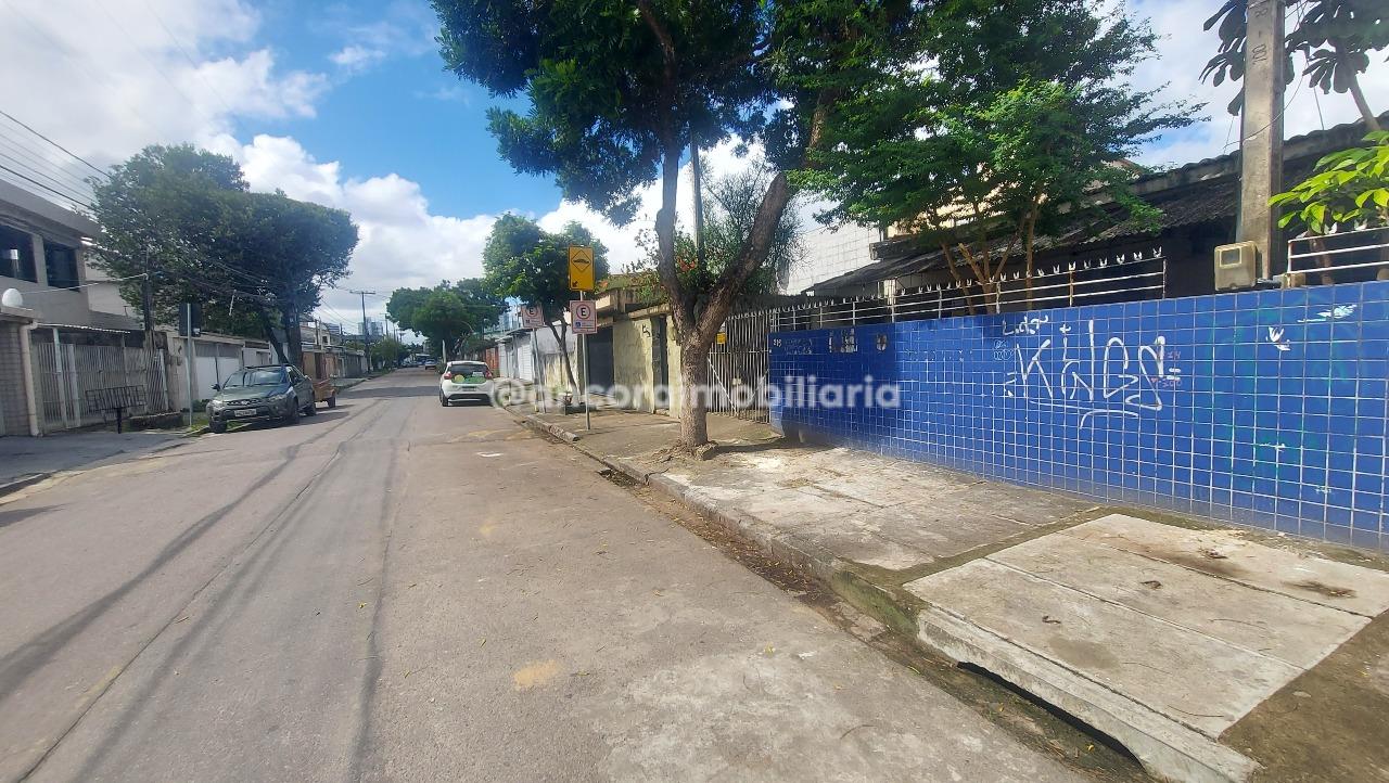 Casa à venda no Zumbi: 