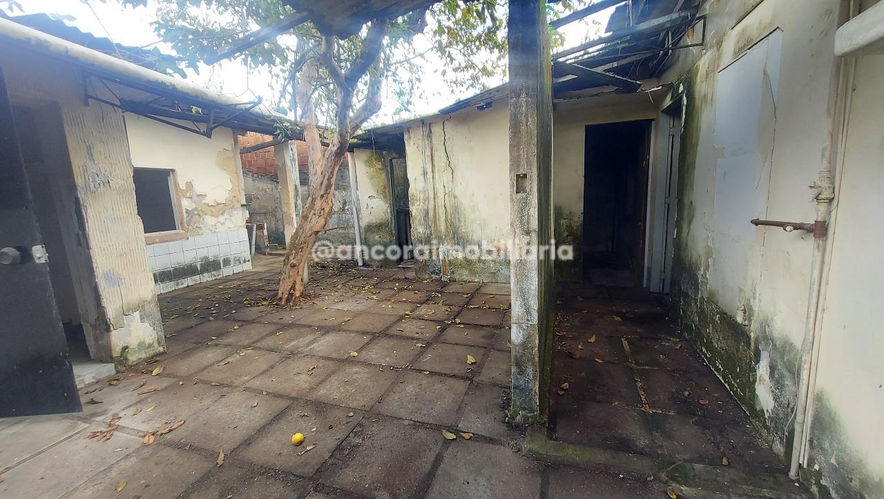 Casa à venda no Zumbi: 