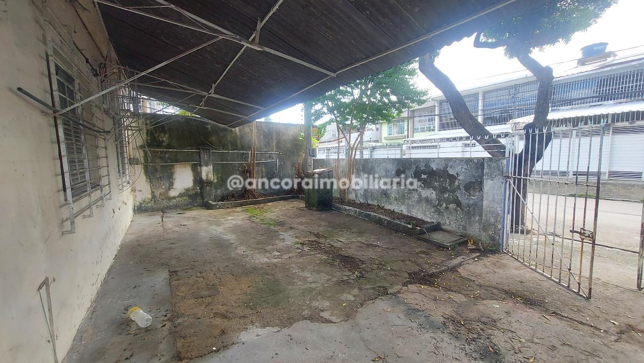 Casa à venda no Zumbi: 