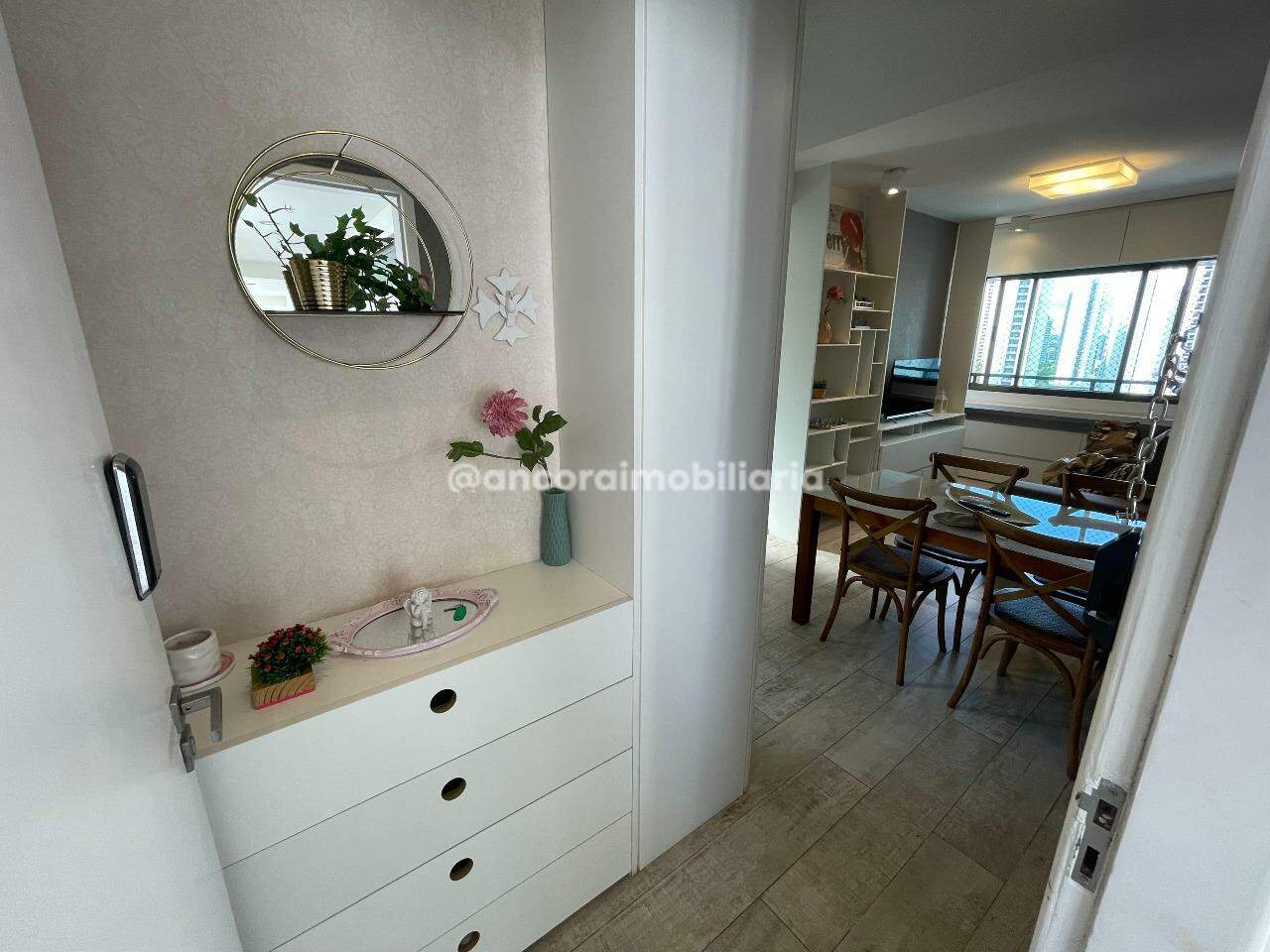 Apartamento para aluguel no Graças: 