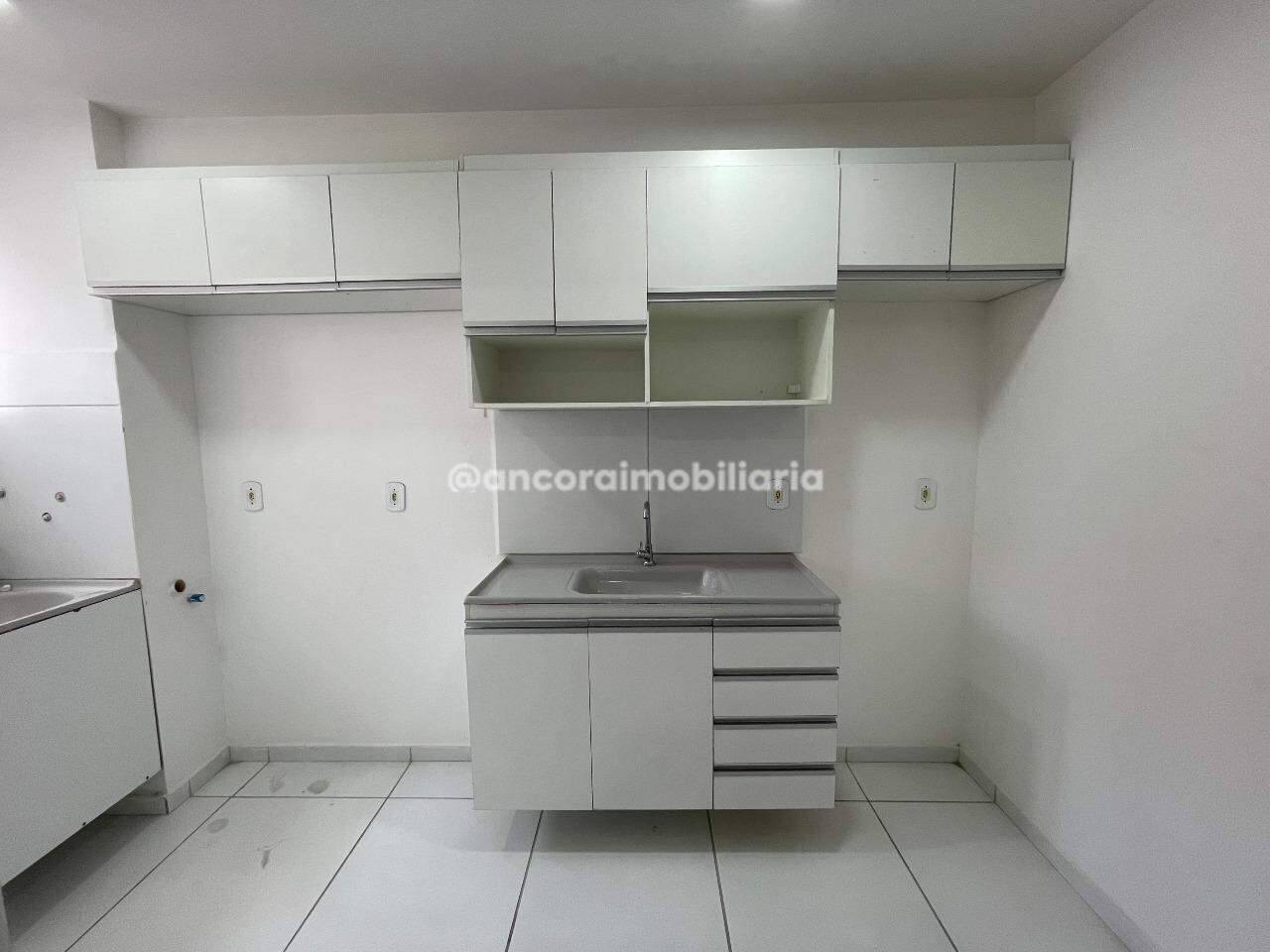 Apartamento para aluguel no Barro: 