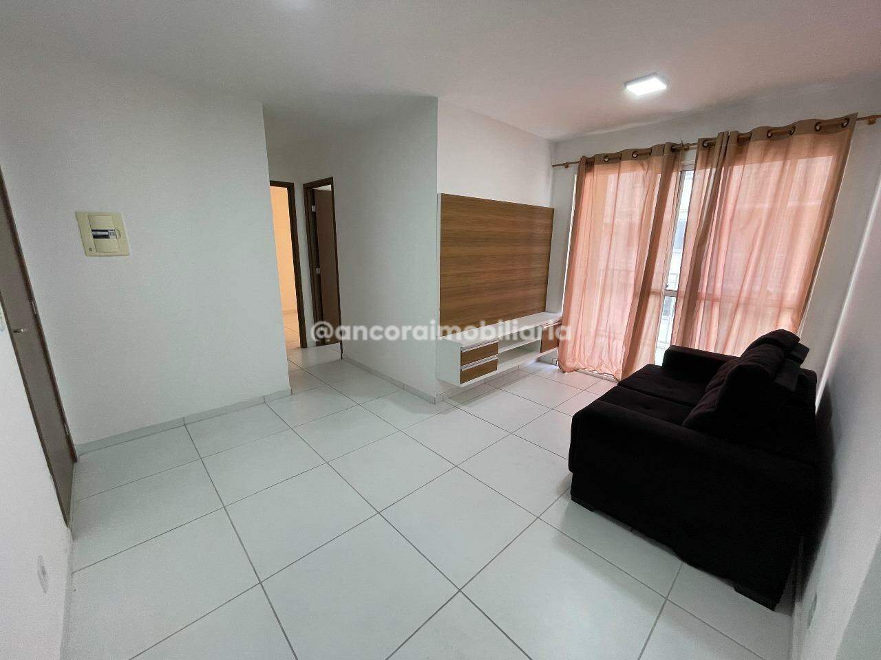 Apartamento para aluguel no Barro: 
