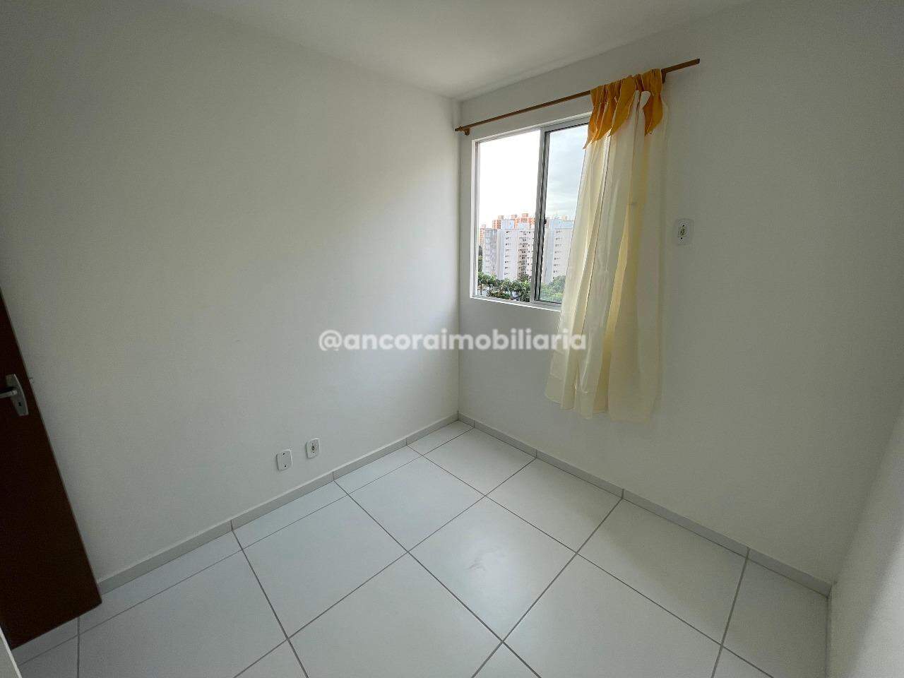 Apartamento para aluguel no Barro: 