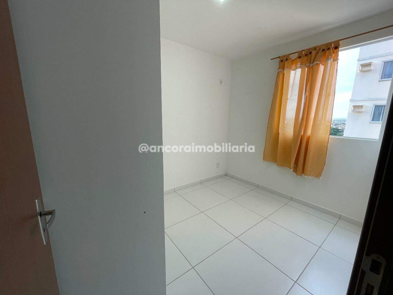Apartamento para aluguel no Barro: 