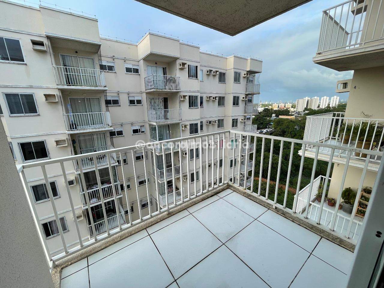Apartamento para aluguel no Barro: 