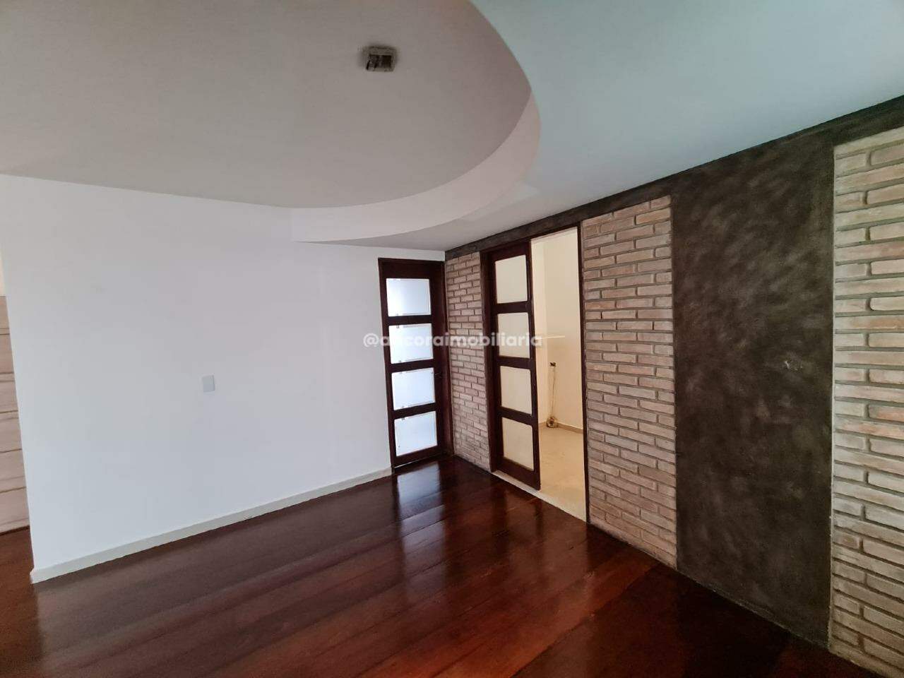 Apartamento à venda no Tamarineira: 
