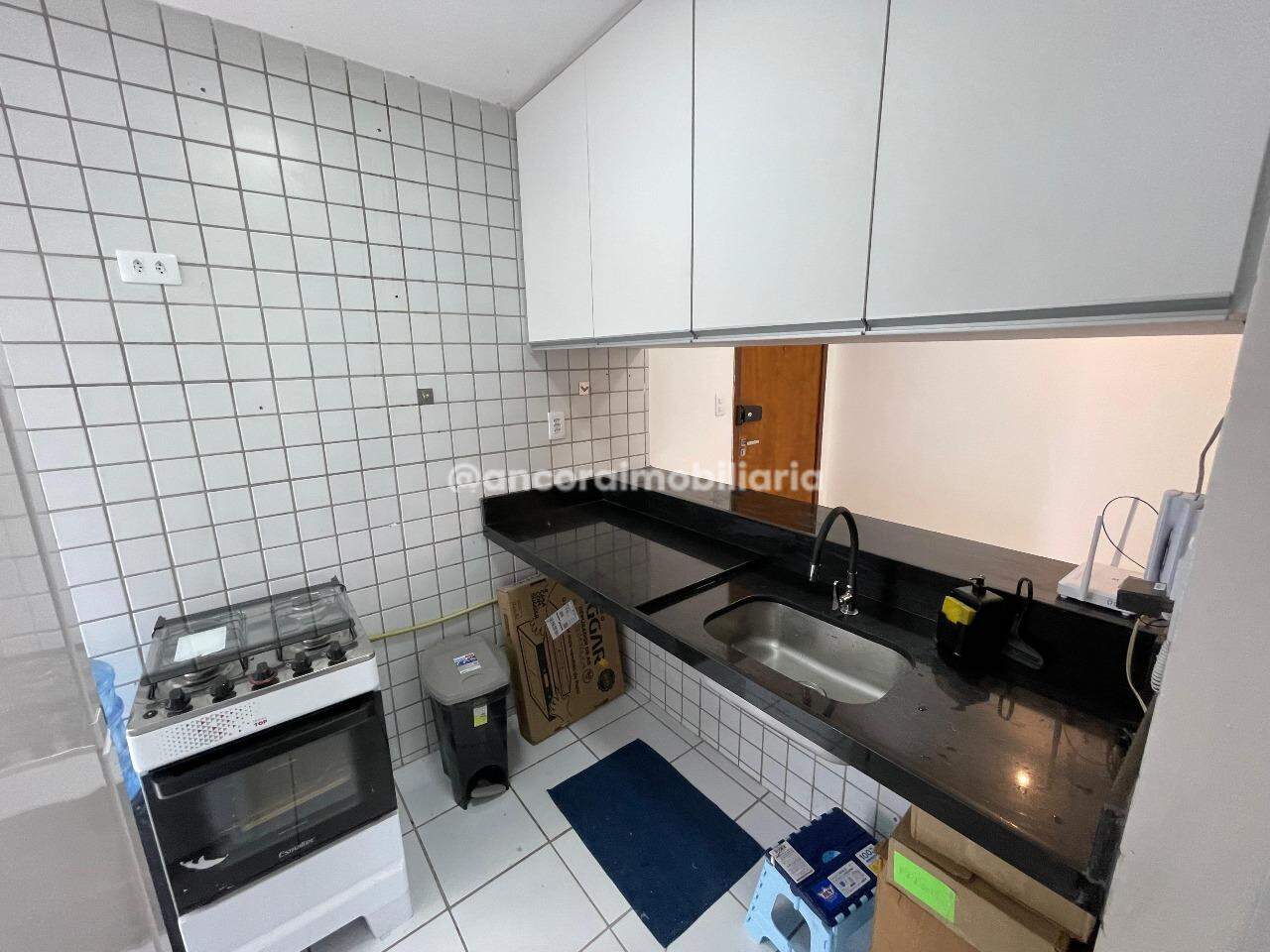 Apartamento para aluguel no Aflitos: 