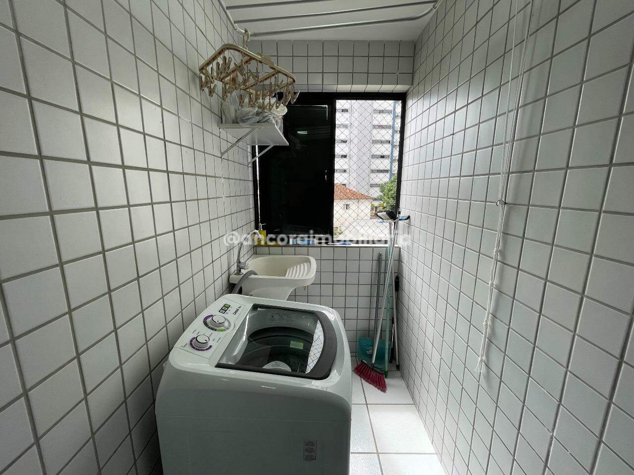 Apartamento para aluguel no Aflitos: 