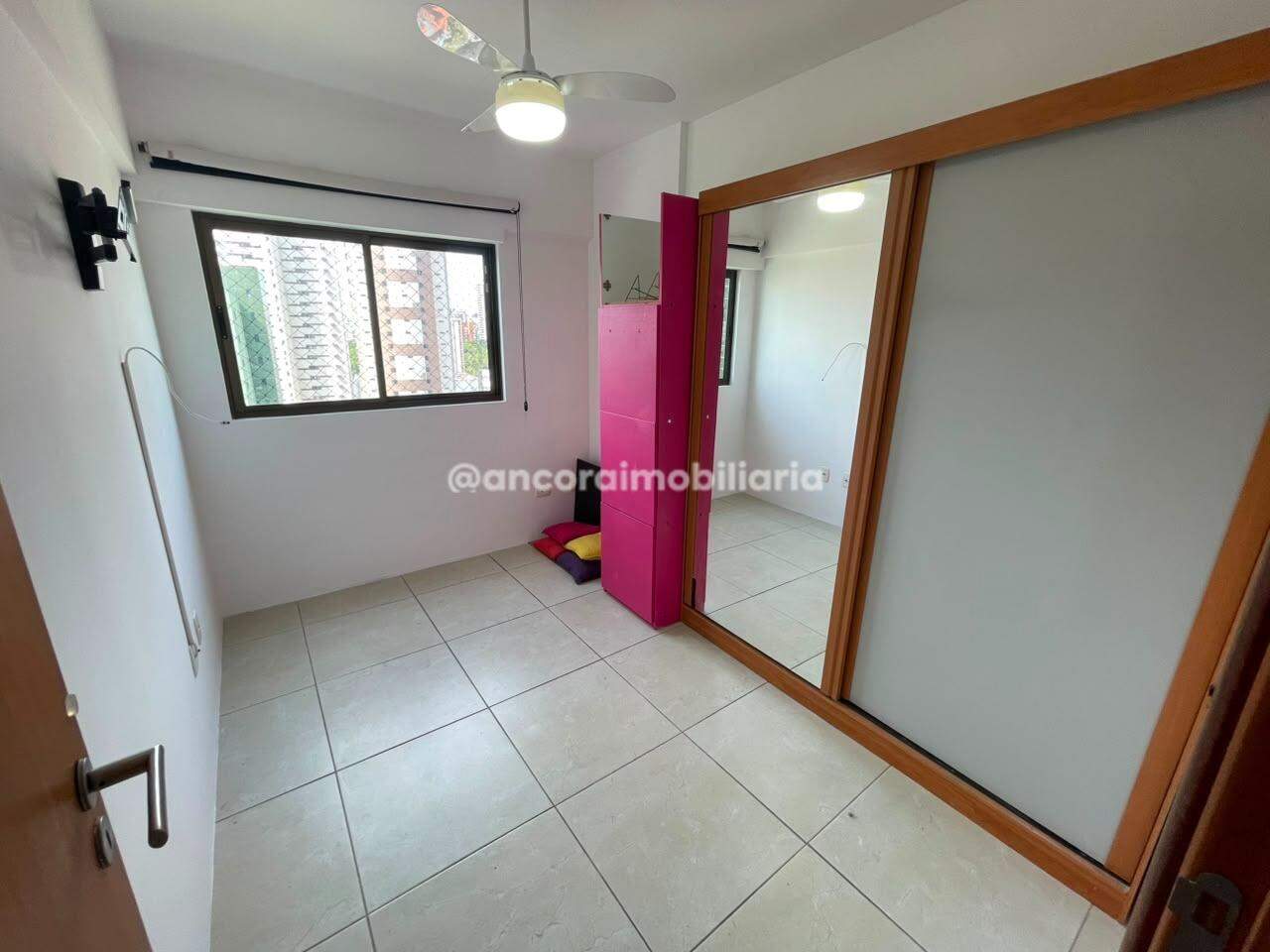 Apartamento à venda no Tamarineira: