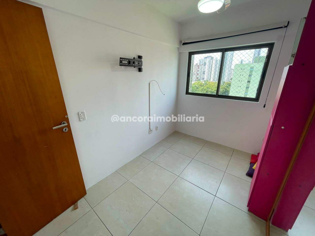 Apartamento à venda no Tamarineira: