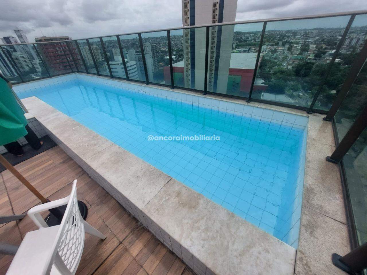 Apartamento à venda no Tamarineira:
