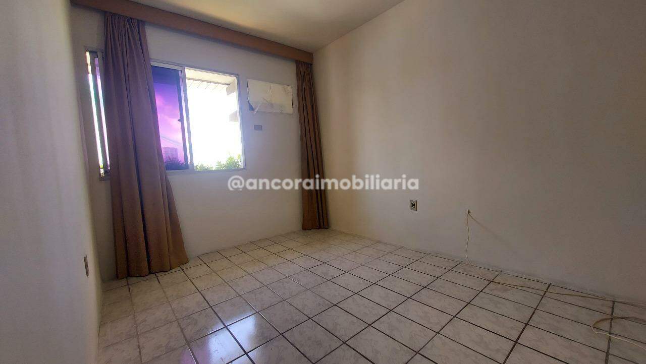 Apartamento à venda no Graças: