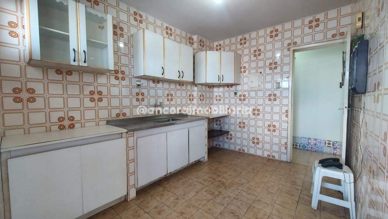 Apartamento à venda no Graças: