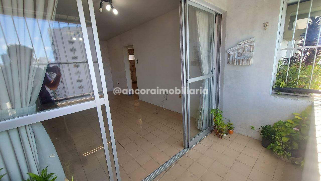 Apartamento à venda no Graças:
