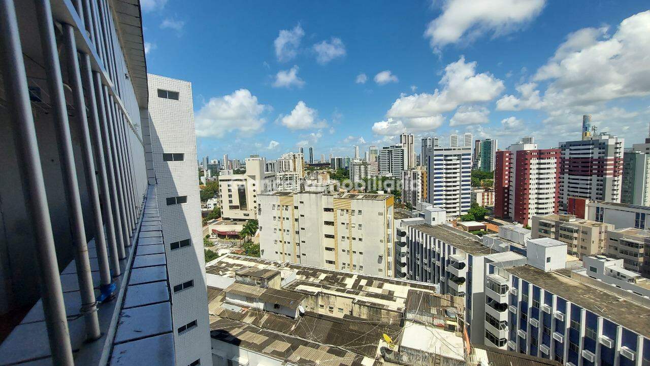 Apartamento à venda no Graças: