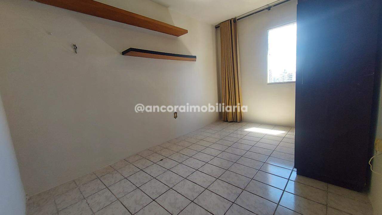 Apartamento à venda no Graças: