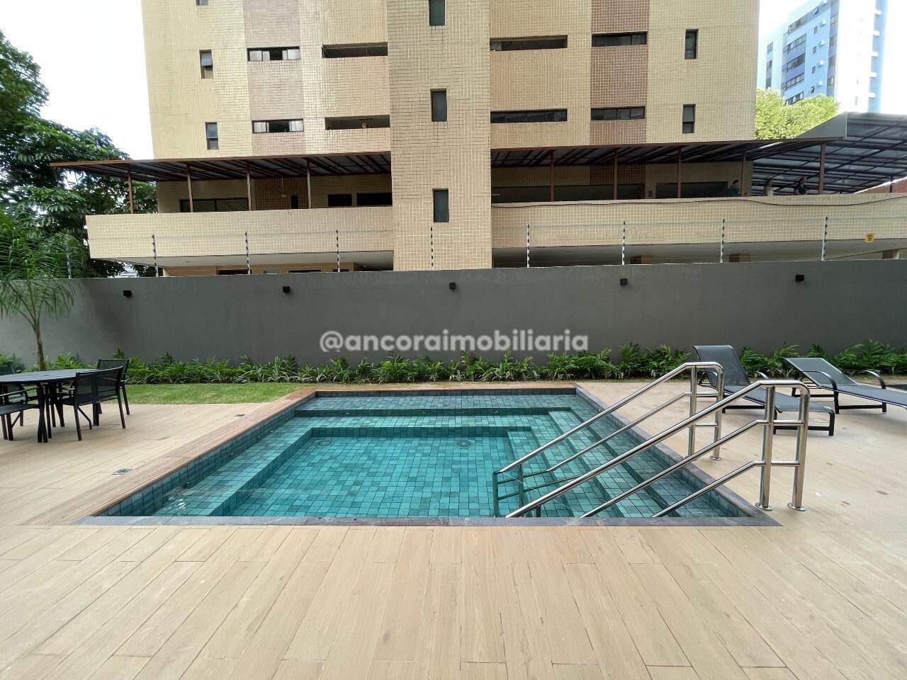 Apartamento para aluguel no Espinheiro: 