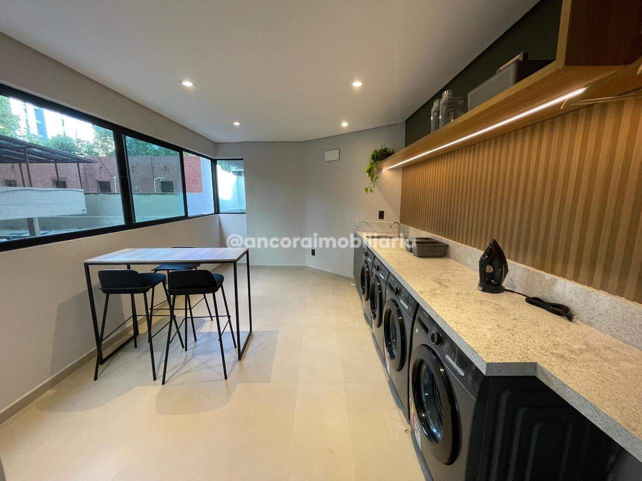 Apartamento para aluguel no Espinheiro: 