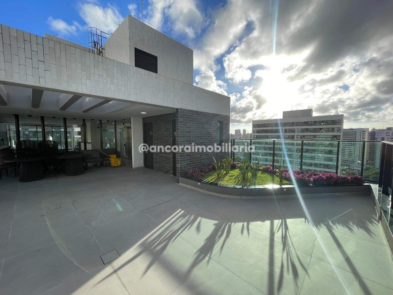 Apartamento para aluguel no Espinheiro: 