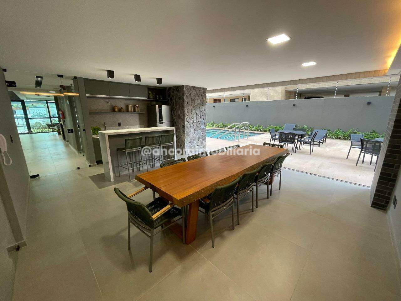 Apartamento para aluguel no Espinheiro: 