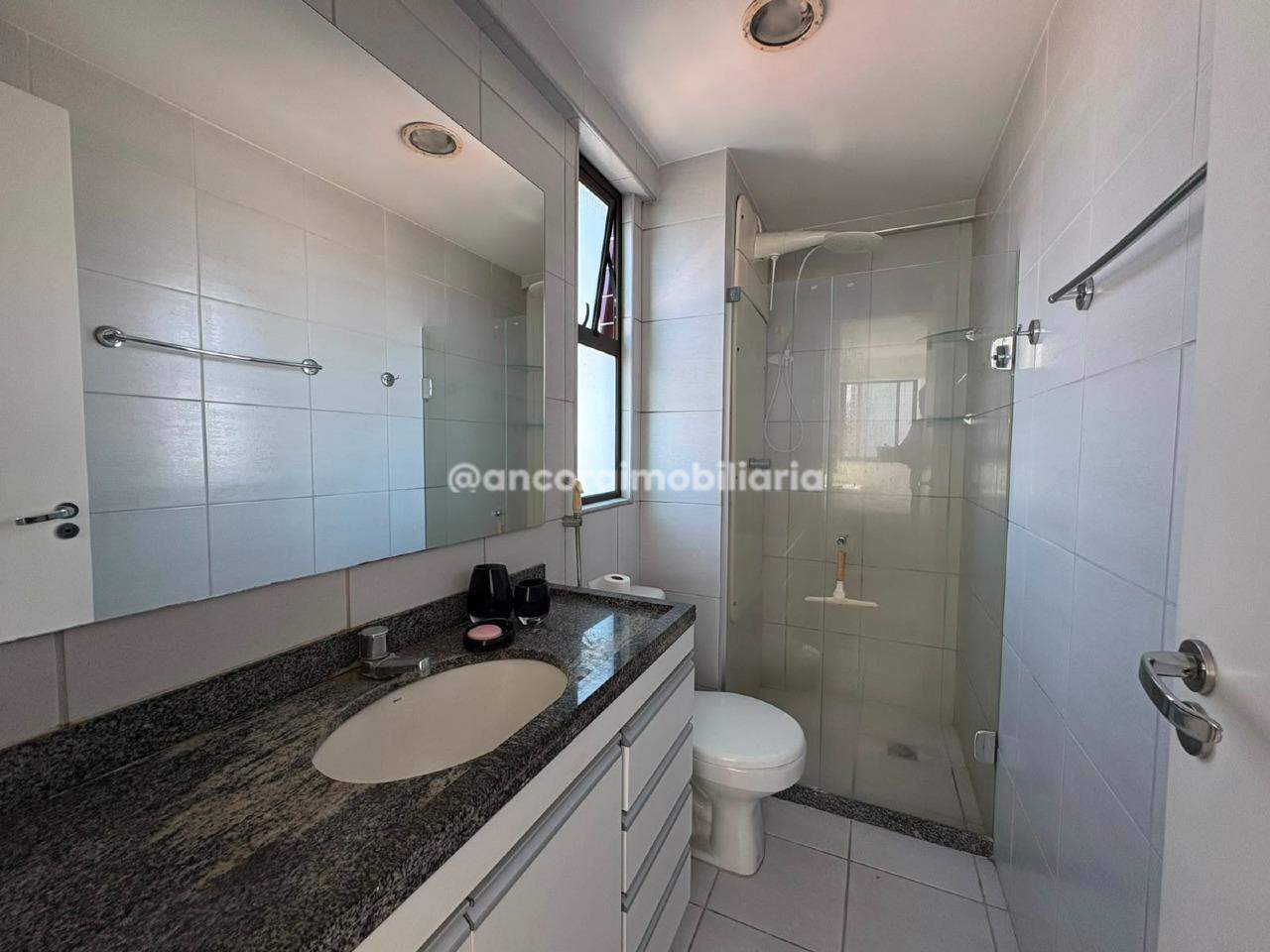 Apartamento para aluguel no Madalena: 