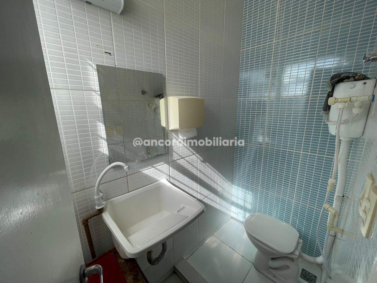 Sala para aluguel no Encruzilhada: 