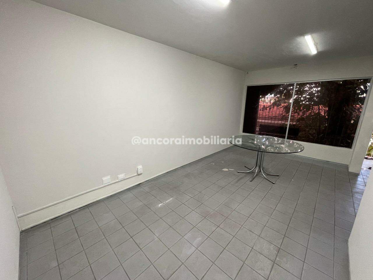 Sala para aluguel no Encruzilhada: 