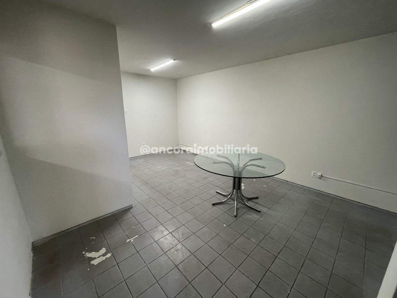 Sala para aluguel no Encruzilhada: 